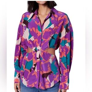 Equipment NWT Silk Alya Cutout Button Up Top